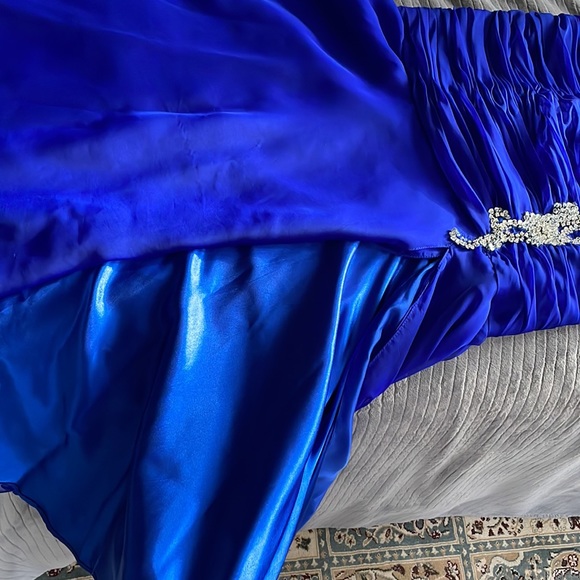 Jovani evening prom gown in royal blue - Picture 10 of 10